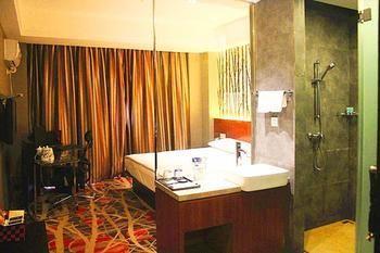 Jiujiang Tianhai Concept Hotel Extérieur photo