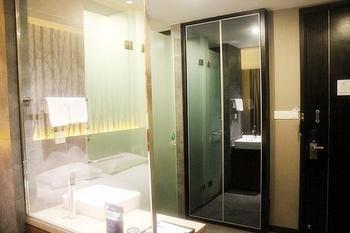 Jiujiang Tianhai Concept Hotel Extérieur photo